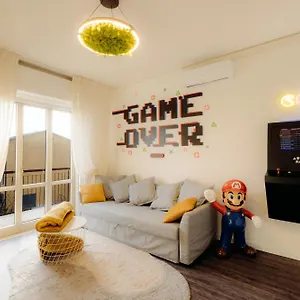 Appartamento Arcade House Fiera Netflix + Videogame, Verona